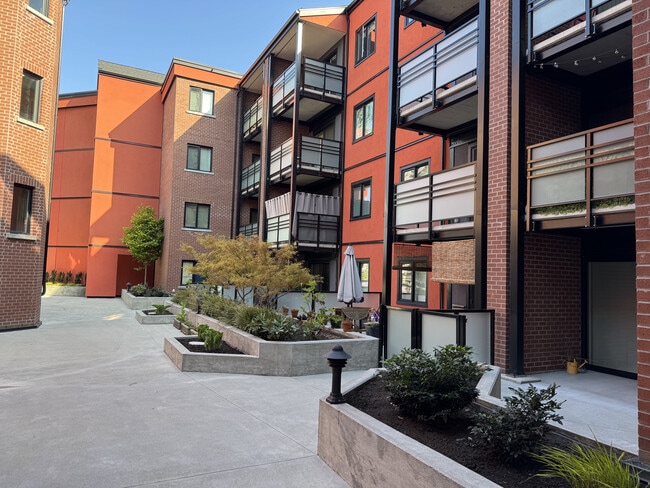 Photo - West Bay Court