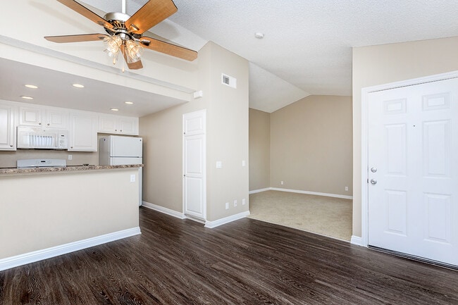Photo - Villas Aliento Apartment Homes
