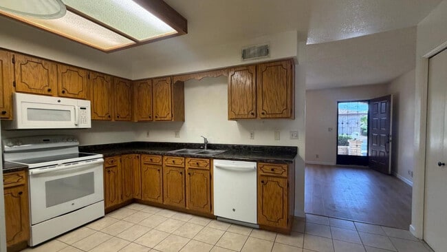 Photo - 520 S Greenfield Rd Unit 41