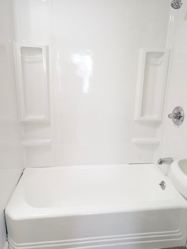 Photo - 731 Mcmakin Ave