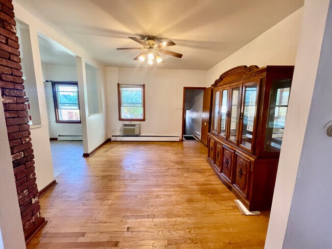 Photo - 275 Palisade Ave Unidad 1