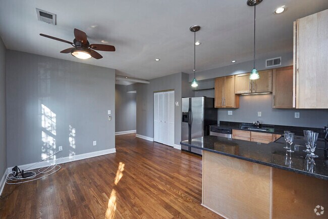 Building Photo - 2701 4th St NE Unit 201 Rental