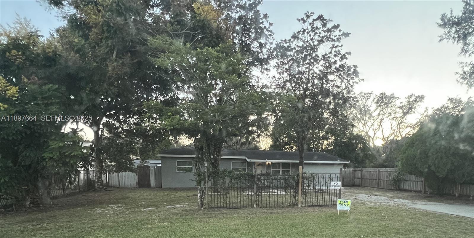 Photo - 6632 Edgewater Dr