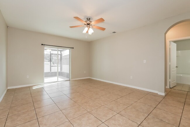 Photo - 1633 Wallace Manor Blvd