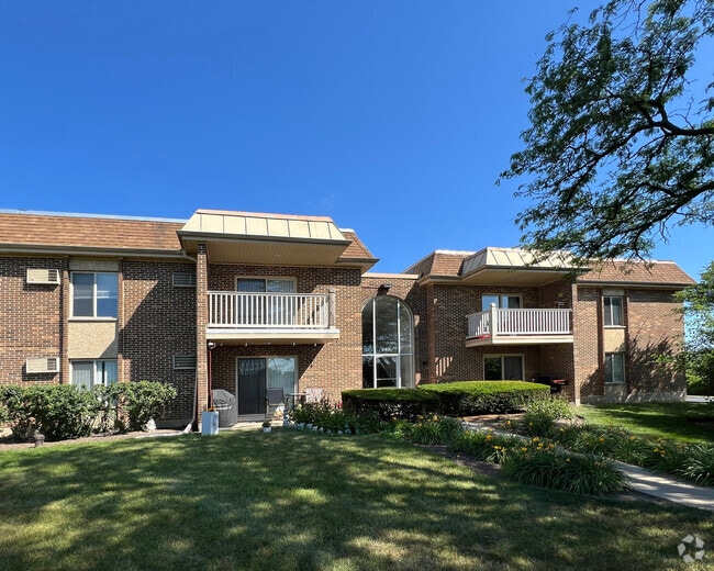 Building Photo - 2415 N Kennicott Dr Unit 2D Rental
