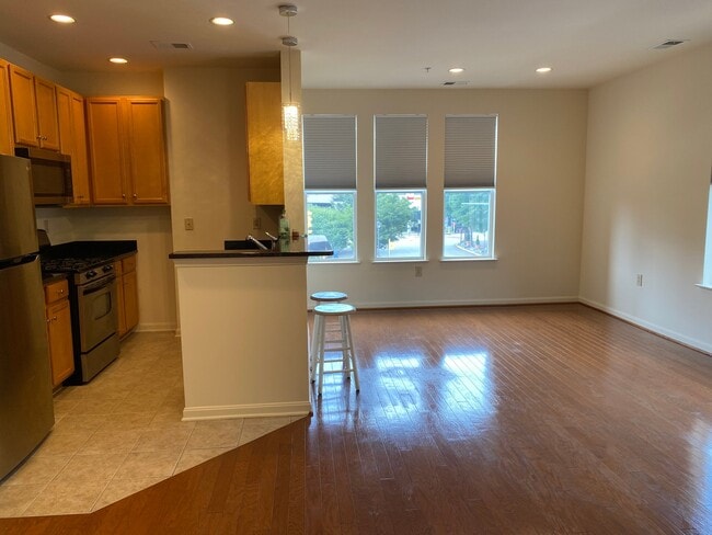 Photo - 2665 Prosperity Ave Unit 353