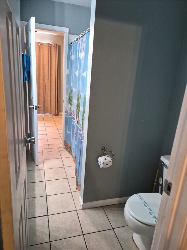 Building Photo - 3506 Cove View Blvd Unit 1106