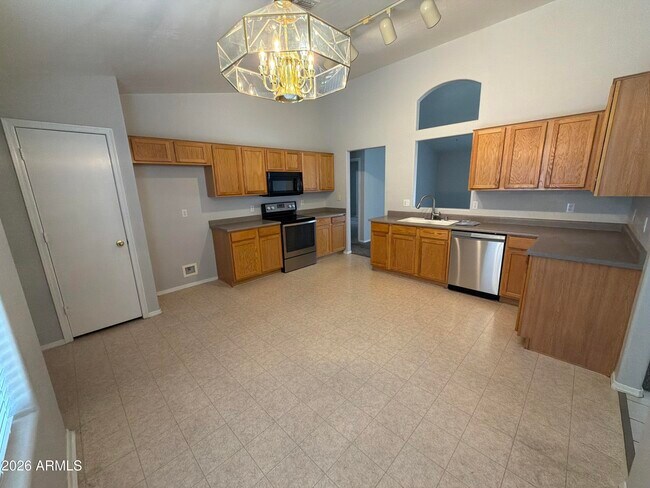 Photo - 13223 W Desert Rock Dr