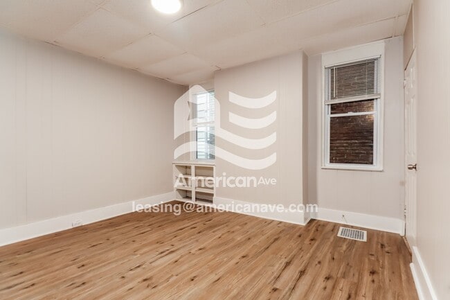 23 Millbridge St