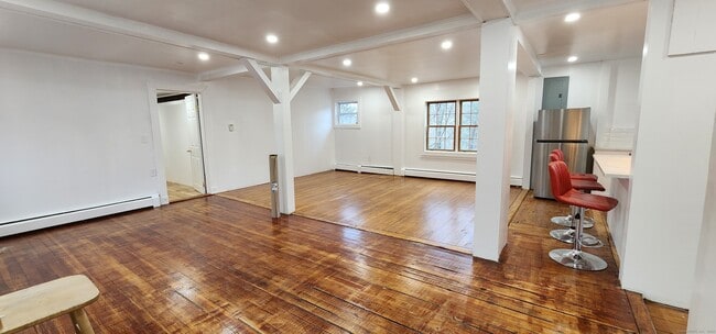 Photo - 1206 Bassett Rd