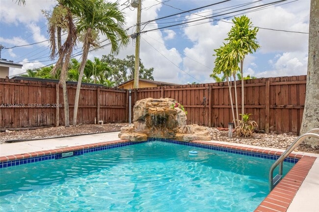 Photo - 7770 Northwest 33rd Street