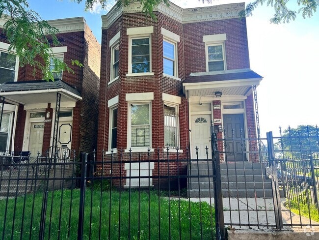 Building Photo - 6406 S Marshfield Ave Rental