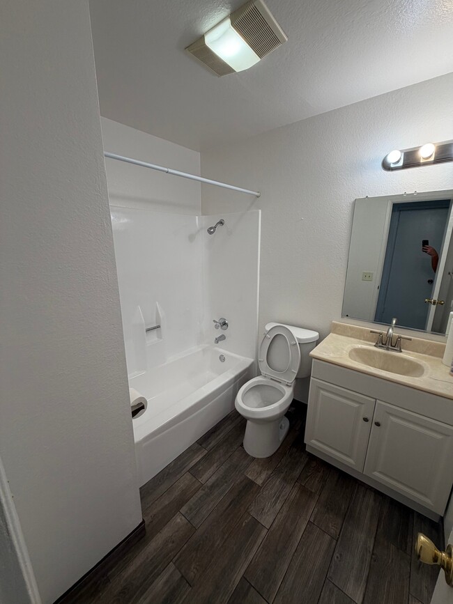 8777 Lomita Dr Unit D