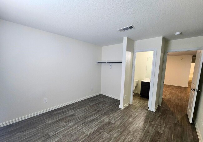 Photo - 9205 Kentshire Dr