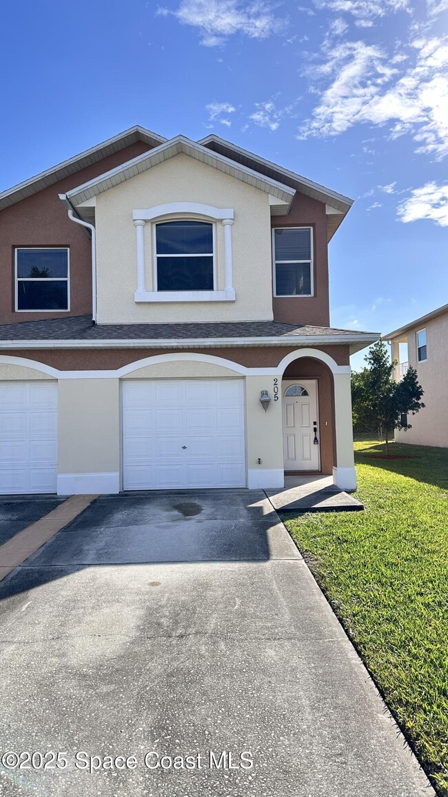 Photo - 1055 Venetian Dr Townhome