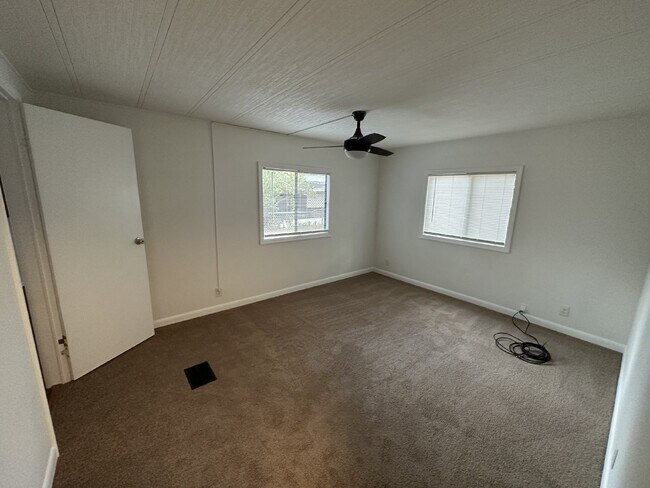 2 Bed 2 Bath Mobile Home for Rent in Polk City