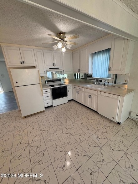3248 Beachview Dr