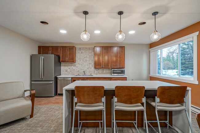 Photo - Columbia Square East Apartments