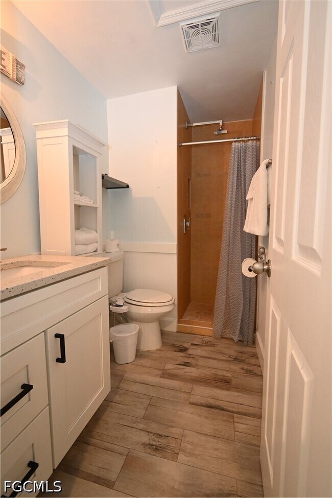 Photo - 206 Cape Coral Pkwy W