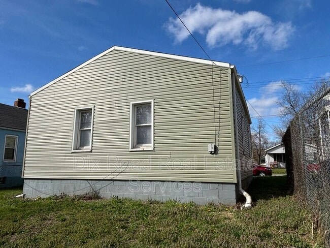 Photo - 1706 Meadow Ave