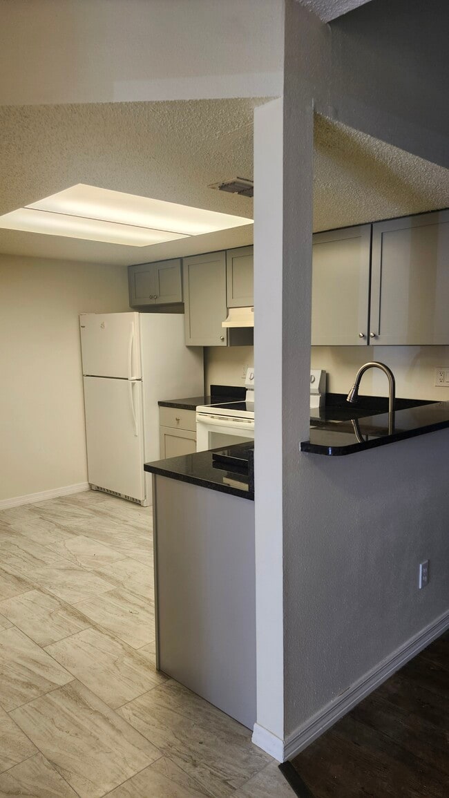 Photo - 7413 Mead Dr Unit 7413 Mead