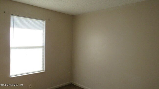 Photo - 1454 Gifford Ave