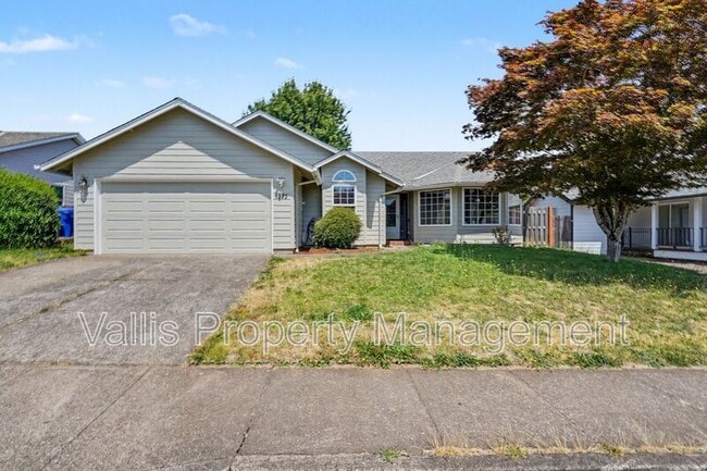 Building Photo - 1075 Mildred Ln SE