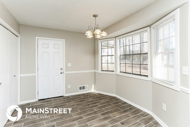 Photo - 3026 Gwinnstone Cir SW