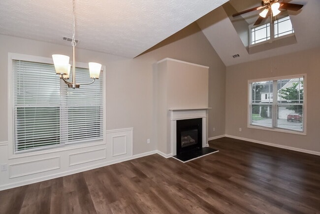 Photo - 7074 Littlebrook Way