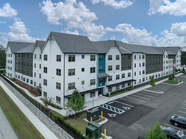 Building Photo - Gavin Point Rental
