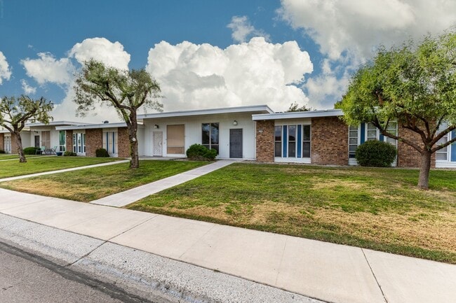 Photo - Updated condo in Sun City!