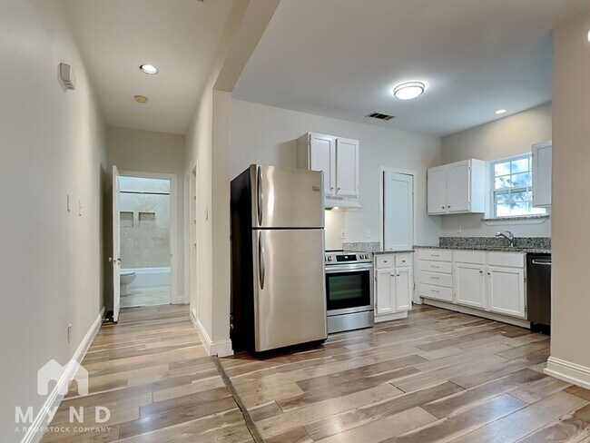 Photo - 6024 Richmond Ave