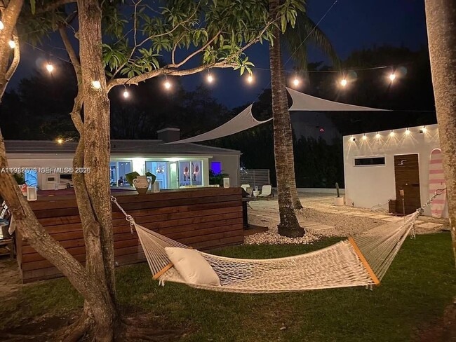 Photo - 256 NE 85th St