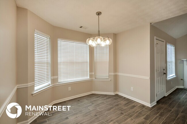 Photo - 5080 Towne Park Dr