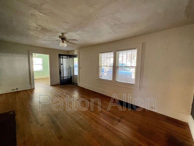 Photo - 29 Parkman Pl Unit #1