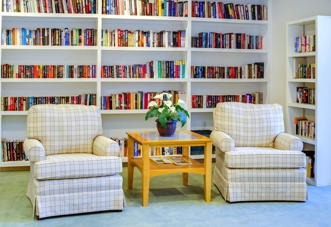 Photo - Island Woods Senior Apartments