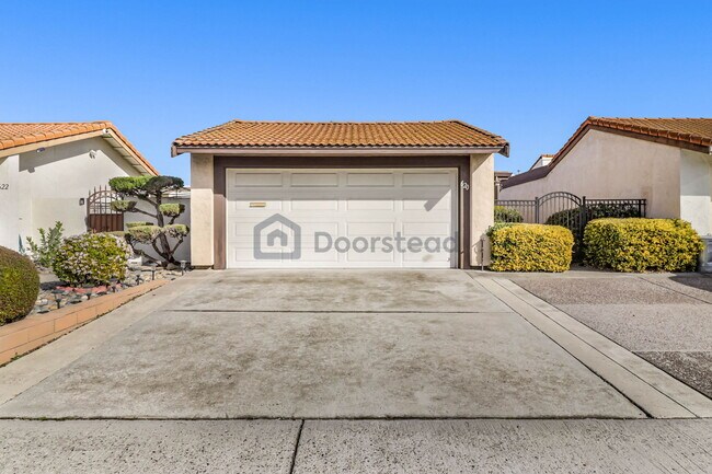 Photo - 620 Lisa Way