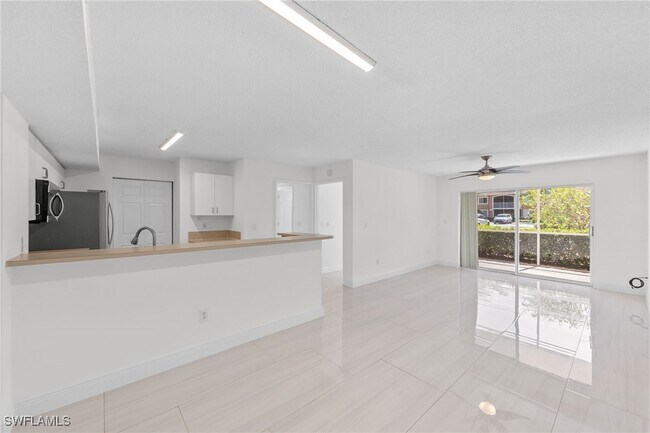 Photo - 1830 Florida Club Cir Unidad 4109