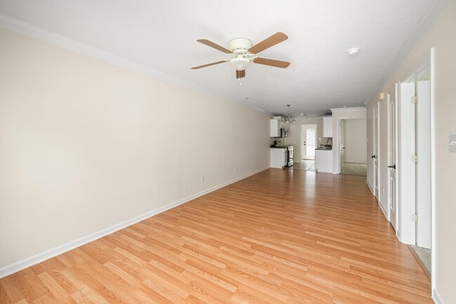 66 Old Tavern Cir
