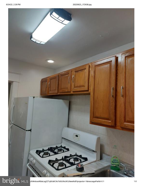 Photo - 1 Madison Ave Unidad B