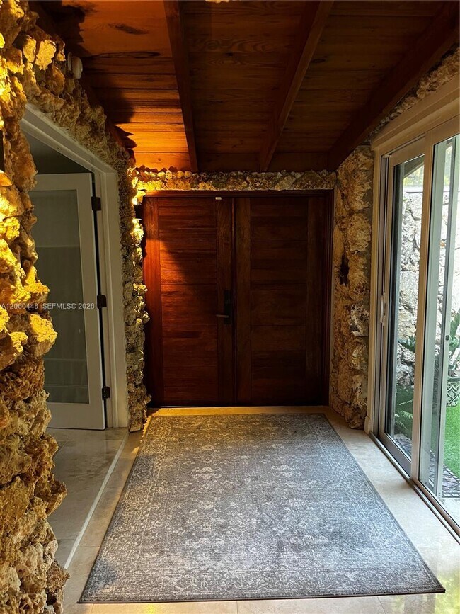 Photo - 4344 Douglas Rd