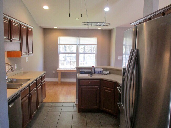 Photo - 2808 Blue Bell Ln