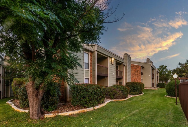 Summer Creek Apartments