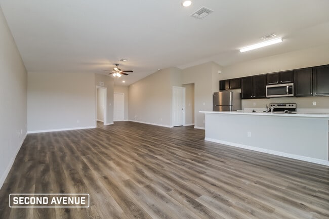 Photo - 2507 55th St W