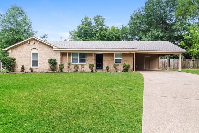 Building Photo - 4118 Berrybrook Cove