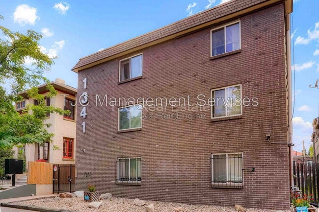 Building Photo - 1341 N Ogden St Unit 305