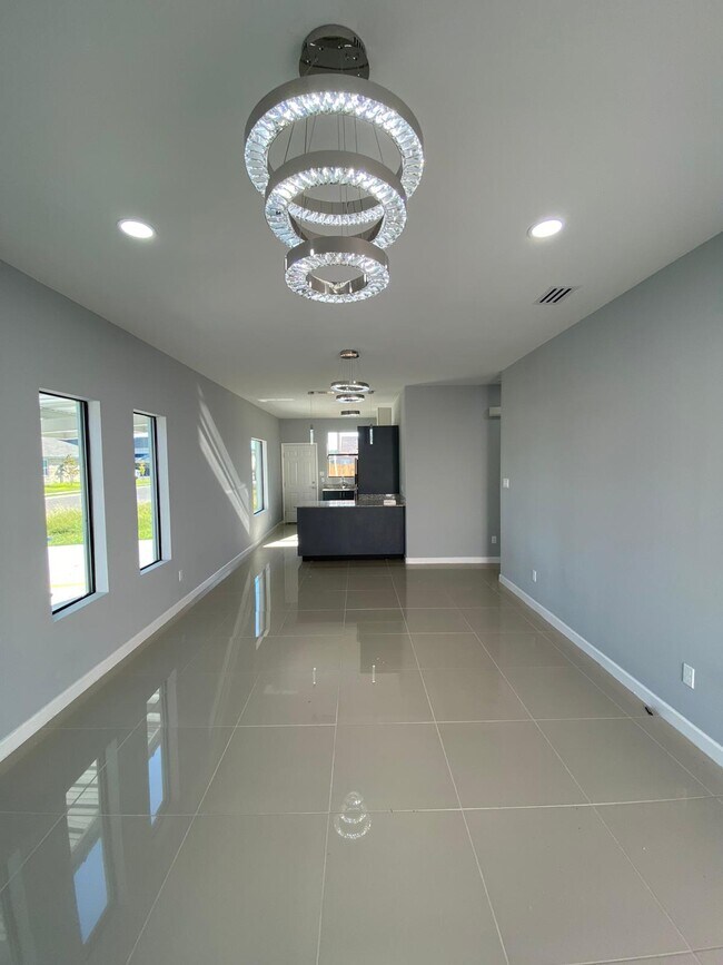 Photo - 1428 W Harrison Ave Unit 1