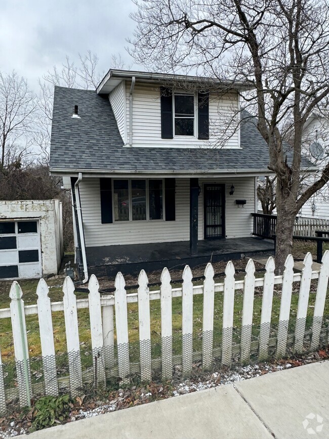 Building Photo - 1117 Forest Ave Rental