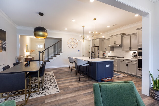 Photo - 4807 Blanchard Wy