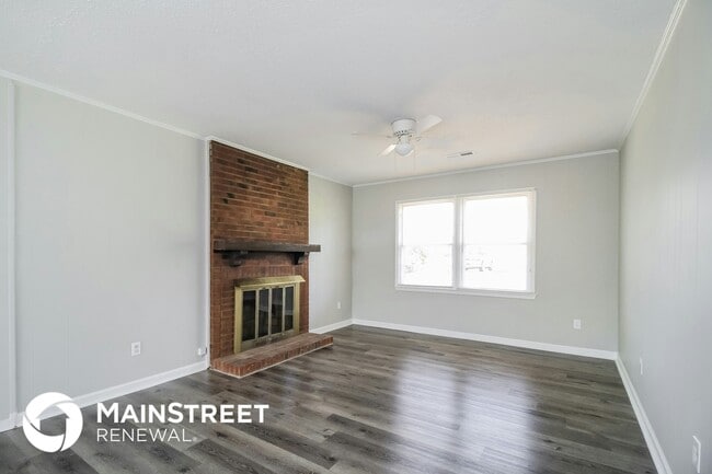 Photo - 308 Cheltenham Dr